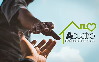 Portada iniciativa Baños solidarios de Acuatro Interiorismo