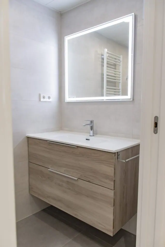 img-reforma-integral-calle-illueca-02